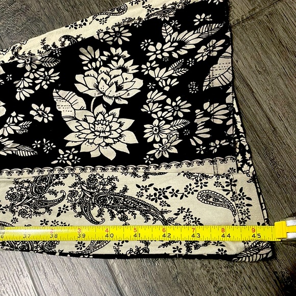 Novella Royale Bell Bottoms - Picture 10 of 15